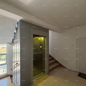 Prodaja- stan s pogledom na more - dvije minute do šetnice Lungomare, Pula!