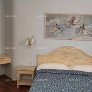 Prodaja - stan u atraktivnom stambenom kompleksu s pogledom na more! 200m od mora i plaža, Umag!