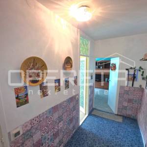 Prodaja, Stan, Utrine, Karamanov prilaz, 2s, 57m2