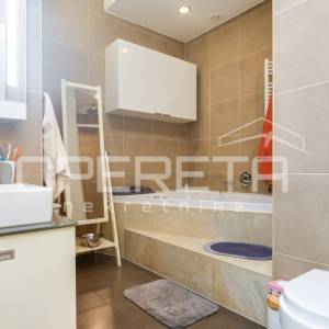 PRODAJA STANA, KVATRIĆ, RAKOVČEVA, 4s, UREĐEN, PARKING!