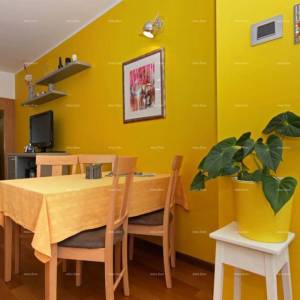 Prodaja stana u Puli – odlična lokacija, kompletno adaptiran