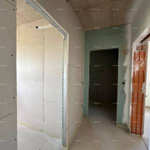 Prodaja stana/penthouse u novogradnji sa velikom terasom, Štinjan!