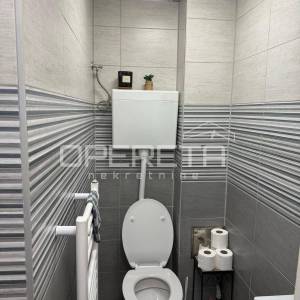 Prodaja, Ulični lokal, Prečko, Slavka Batušića, 28m2