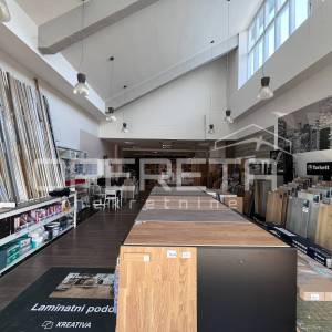 Prodaja, Ulični lokal, Zabok, Zivtov trg, 370m2