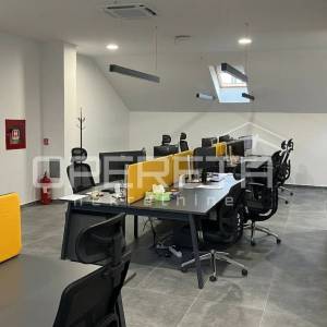 Prodaja, Ured, Zabok, Ulica Ksavera Šandora Gjalskog , 215m2