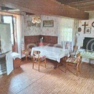 Prodaja,Popovača,tradicijsko imanje s drvenom kućom 183m2, pom.objekti