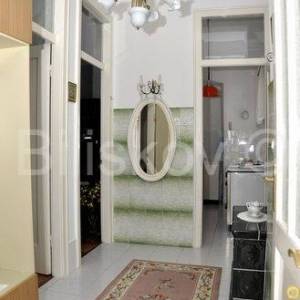 Prodaja,Rab,Autohtona kamena kuća u nizu površine 500m2,prilika