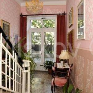 Prodaja,Rab,Autohtona kamena kuća u nizu površine 500m2,prilika