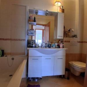 Prodaja,Remete,dvoetažni četverosobni stan 94,82m2,garaža,vrt