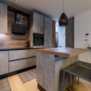 Prodaja,Vrbani,stan 98,75 m² u održavanoj WMD zgradi, 2parkirna mjesta