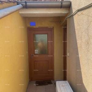 Prodaje se 2-sobni stan, VABRIGA, 68 m2, sa bazenom
