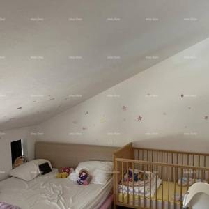 Prodaje se 2-sobni stan, VABRIGA, 68 m2, sa bazenom