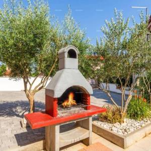 Prodaje se kuća MARČANA