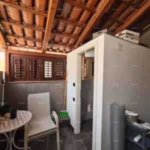 Prodaje se kuća u nizu – Vodnjan centar