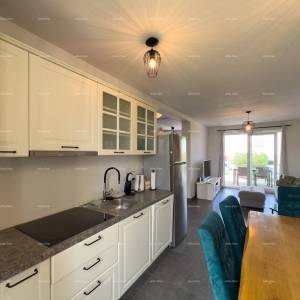 Prodaje se kuća u Novigradu, blizu mora