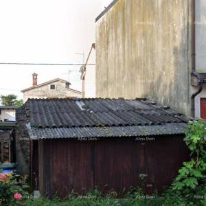 Prodaje se kuća  za adaptaciju, 135 m2, Novigrad