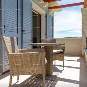 Prodaje se luksuzna vila u Labinu sa bazenom!