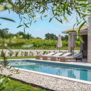 Prodaje se luksuzna vila u Labinu sa bazenom!