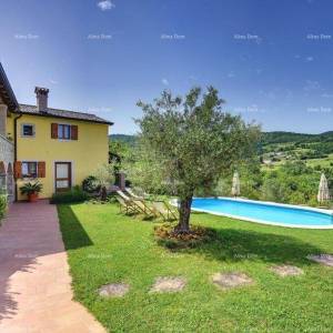 Prodaje se prekrasna vila sa bazenom u blizini Pazina