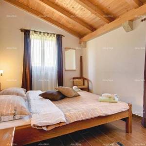 Prodaje se prekrasna vila sa bazenom u blizini Pazina