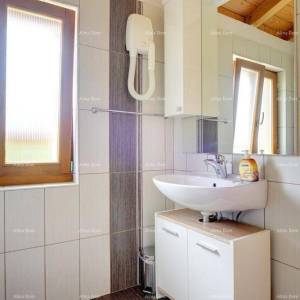 Prodaje se prekrasna vila sa bazenom u blizini Pazina