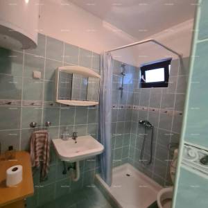 Prodaje se samostojeća kuća – Poreč