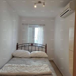 Prodaje se šarmantan stan 60 m²,  Duga Uvala, pogled na more