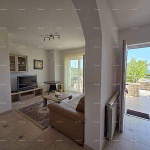 Prodaje se šarmantan stan 60 m²,  Duga Uvala, pogled na more
