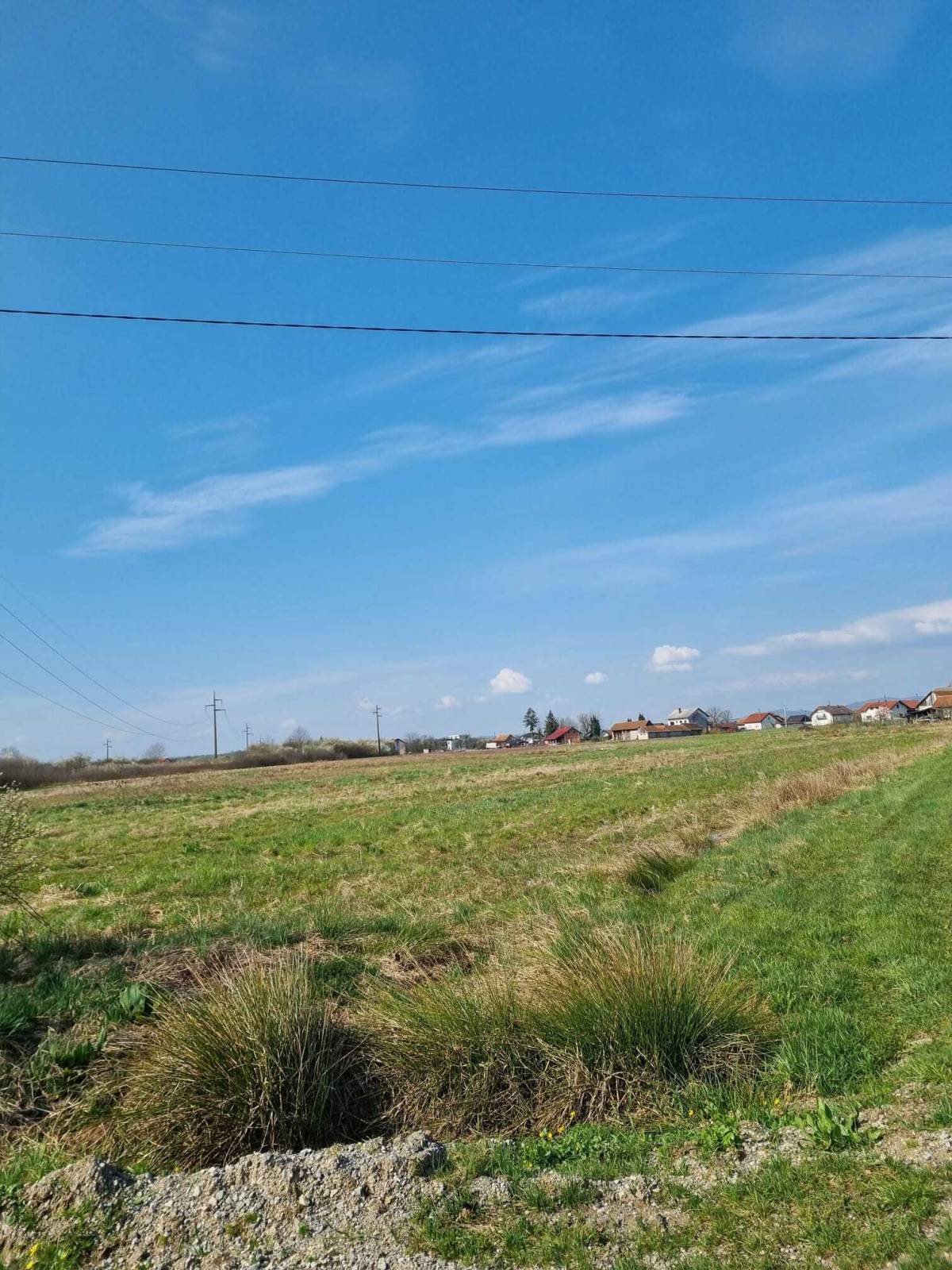 Prodaje se zemljište od 6900 kvadrata