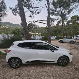 PRODAJEM HITNO RENAULT CLIO - snizio sam cijenu sa 7600 na 7300 €