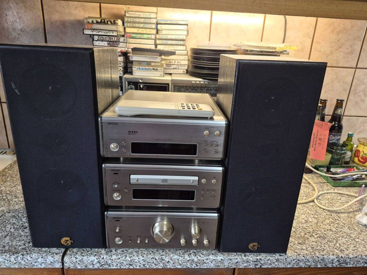 PRODAJEM MINI LINIJU DENON SA ZVUČNICIMA