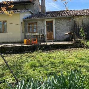 Prodajemo  kuću i konobu, , Pazin!