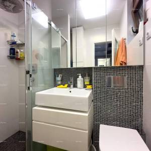 Prodajemo renovirani stan u Dugoj Uvali!