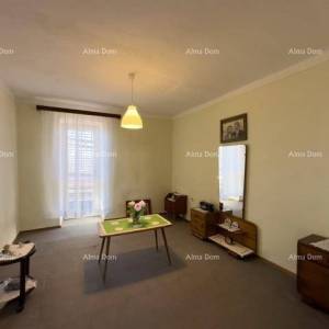 Prodajemo veliku samostojeću kuću sa velikom okućnicom!