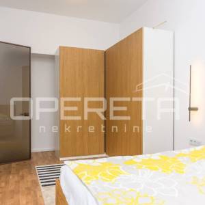 Prvi najam novouređenog trosobnog stana u Centru, Savska