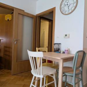 PRVI NAJAM-Vrbani, lijepo uređen 2S stan 42m2 s balkonom