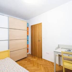 PRVI NAJAM-Vrbani, lijepo uređen 2S stan 42m2 s balkonom