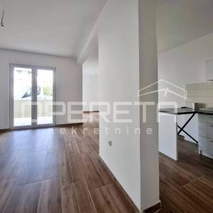 PRVI RED DO MORA – NOVOGRADNJA  – ČIOVO/OKRUG GORNJI