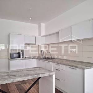 PRVI RED DO MORA – NOVOGRADNJA  – ČIOVO/OKRUG GORNJI