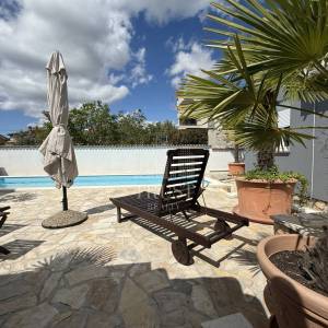 Pula, 2 kuće sa bazenom, 2 km od plaže, 3 km od centra Pule! 