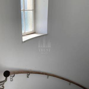 Pula, austrougarska vila na top lokaciji, za boutique hotel ili luksuznu obiteljsku vilu