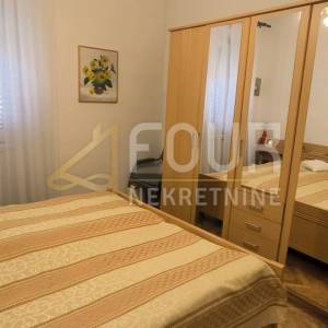 Pula, Centar, 1s+db, balkon, pogled na more