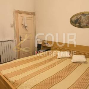 Pula, Centar, 1s+db, balkon, pogled na more