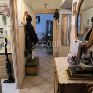 Pula, Centar, 1s+db, balkon, pogled na more