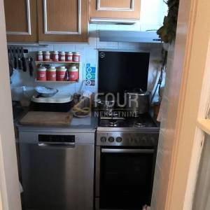 Pula, Centar, 1s+db, balkon, pogled na more