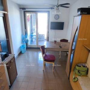 Pula, stan 88 m2. Centar grada.