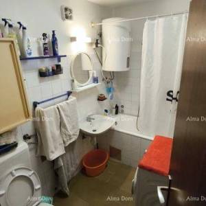 Pula, stan 88 m2. Centar grada.