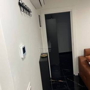 PULA – STROGI CENTAR | LUKSUZNO UREĐEN JEDNOSOBNI STAN S TERASOM | 28 m²