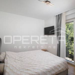 PULA, VALDEBEK – SMART-HOME villa s jacuzzijem na top lokaciji!