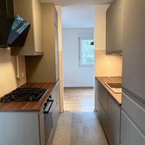 Remete, 3S stan 74m2 na mirnoj lokaciji, garaža i 2  parkirna mjesta